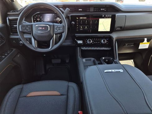 New 2026 GMC Sierra 2500 AT4 w/ AT4 Premium Plus Package AWD/4WD image 13