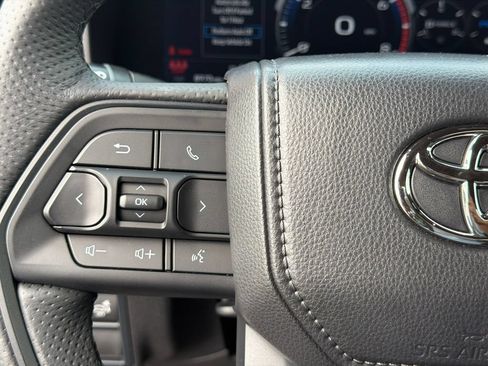 Used 2025 Toyota Tundra TRD Pro AWD/4WD image 29
