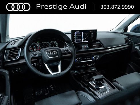 Used 2025 Audi Q5 2.0T Premium Plus w/ Premium Plus Package AWD/4WD image 13