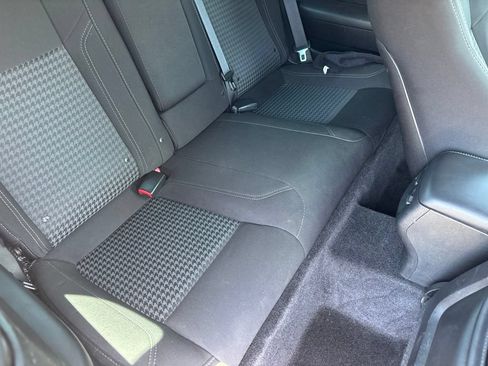 Used 2017 Dodge Challenger SXT RWD image 12