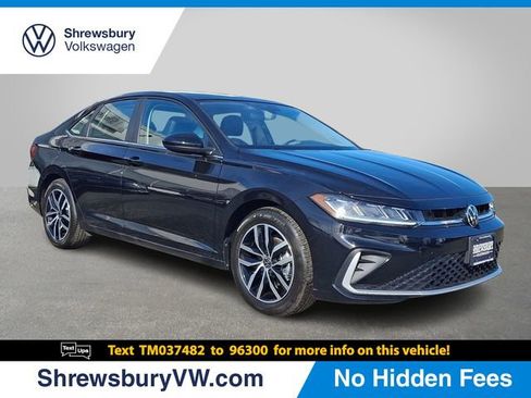 New 2026 Volkswagen Jetta SE image 1