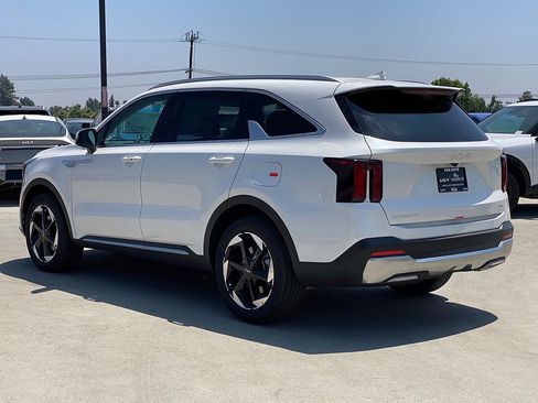 New 2026 Kia Sorento EX FWD image 6