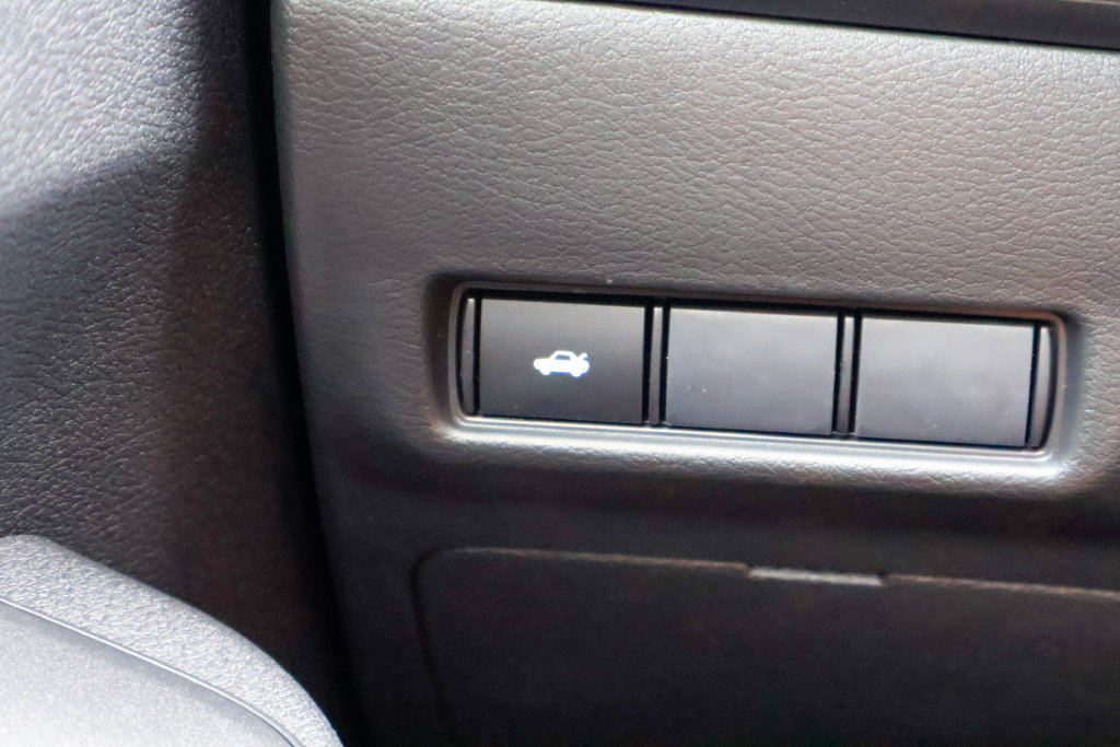 New 2027 Nissan Sentra SV FWD image 15