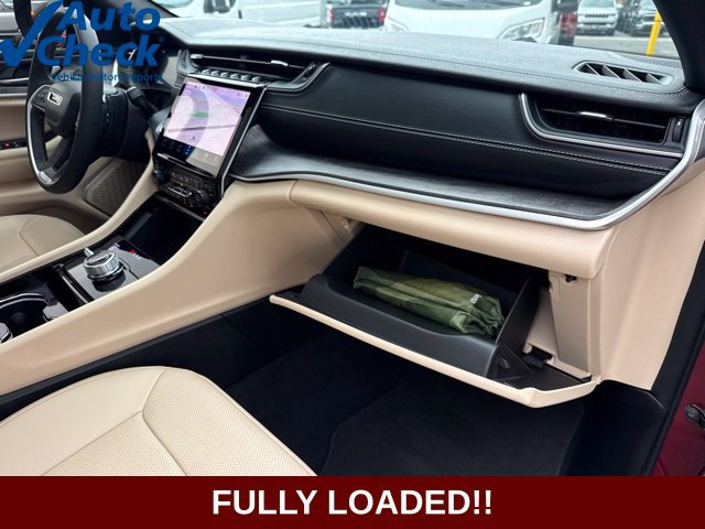 Used 2023 Jeep Grand Cherokee L Limited w/ Luxury Tech Group II AWD/4WD image 28