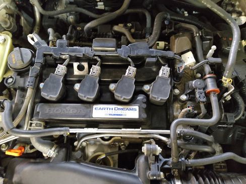 Used 2018 Honda Civic Sport image 30