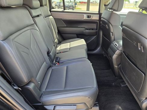 Used 2026 Hyundai Santa Fe SEL AWD/4WD image 18