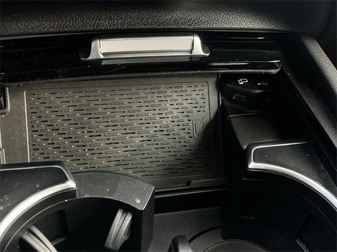 Used 2023 Mercedes-Benz GLE 53 AMG 4MATIC image 22