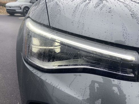 New 2026 Volkswagen Taos S image 4