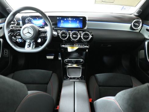 New 2026 Mercedes-Benz CLA 35 AMG CLA 35 AMG image 4