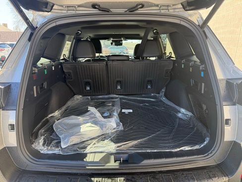 New 2026 Subaru Outback Touring XT image 30