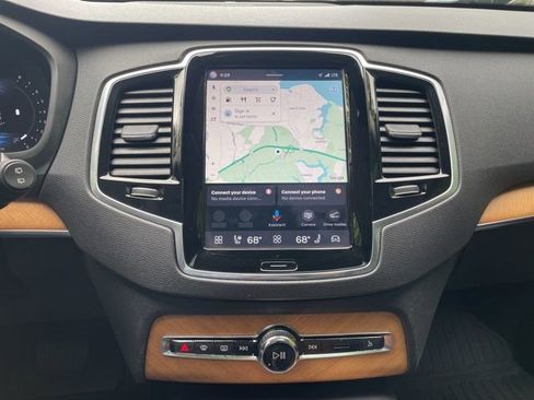 Used 2023 Volvo XC90 B6 Plus w/ Protection Package AWD/4WD image 21