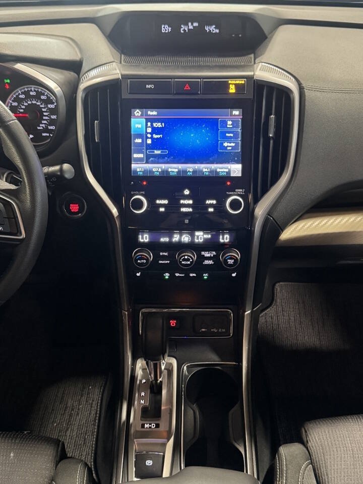 Used 2020 Subaru Ascent Premium w/ Convenience Package AWD/4WD image 11