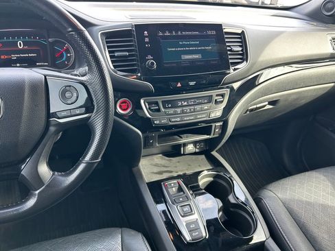 Used 2020 Honda Passport Touring image 21