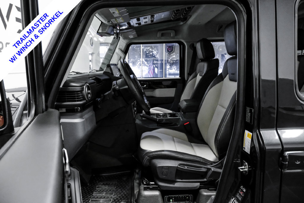 Used 2024 INEOS Grenadier Station Wagon AWD/4WD image 4