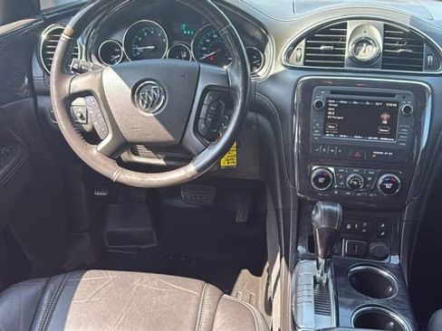 Used 2016 Buick Enclave Leather AWD/4WD image 30