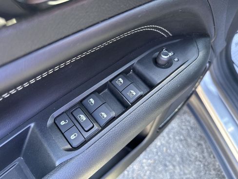 Used 2022 Jeep Compass Latitude AWD/4WD image 5