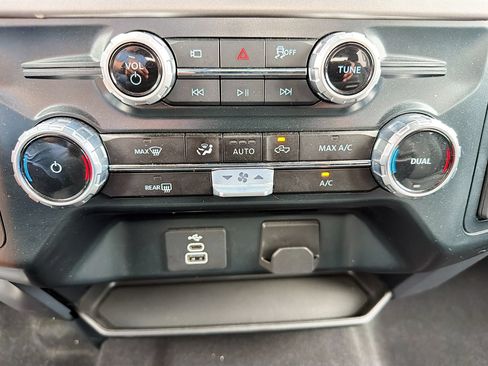 Used 2025 Ford F150 XLT w/ Equipment Group 301A Standard AWD/4WD image 15