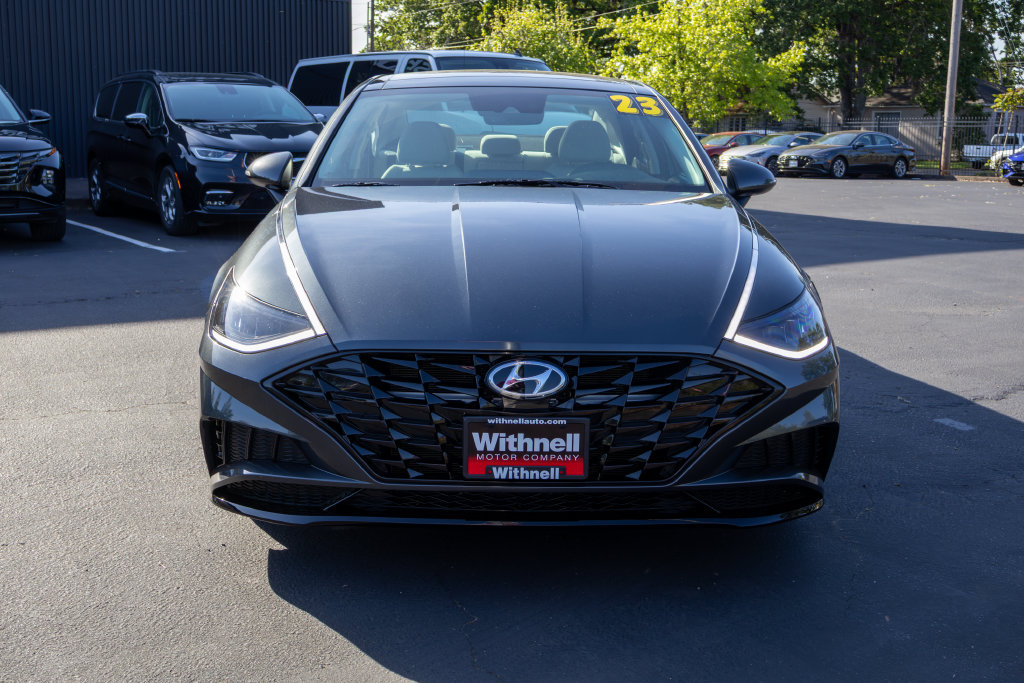 Used 2023 Hyundai Sonata SEL w/ Convenience Package FWD image 4