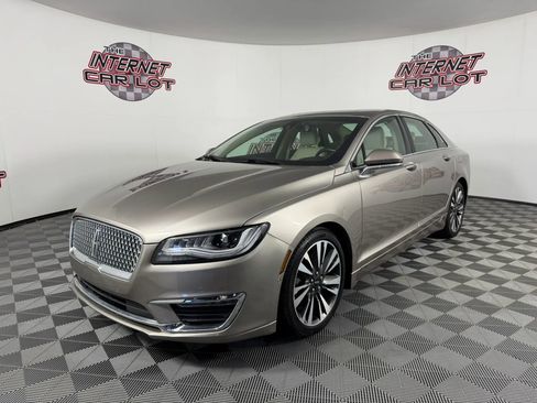 Used 2020 Lincoln MKZ Reserve FWD image 3