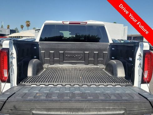 Used 2026 GMC Sierra 1500 SLT RWD image 21