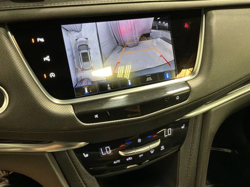 Used 2024 Cadillac XT5 Premium Luxury w/ Technology Package AWD/4WD image 23