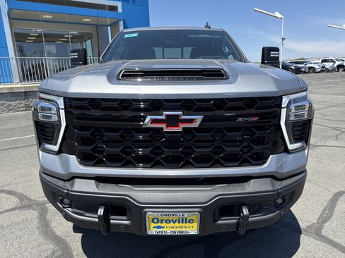 New 2026 Chevrolet Silverado 2500 ZR2 w/ ZR2 Bison Edition AWD/4WD image 7