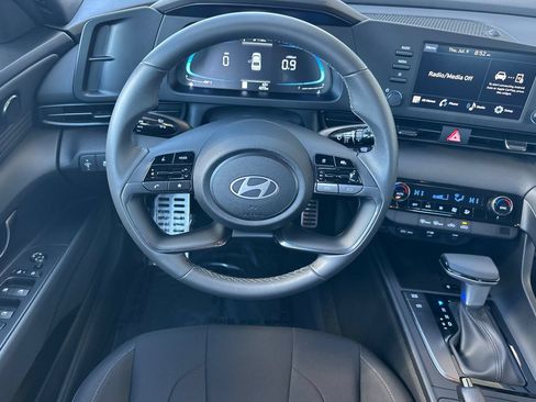 Certified 2026 Hyundai Elantra Sport FWD image 17