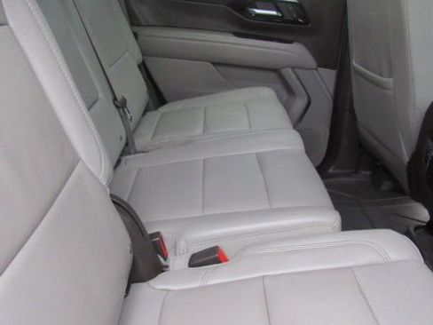 Certified 2025 Chevrolet Tahoe LT image 11