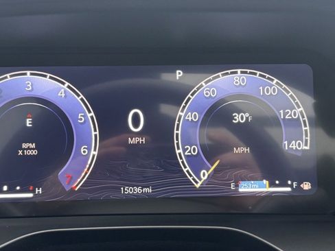 Used 2024 Jeep Grand Cherokee Limited image 22