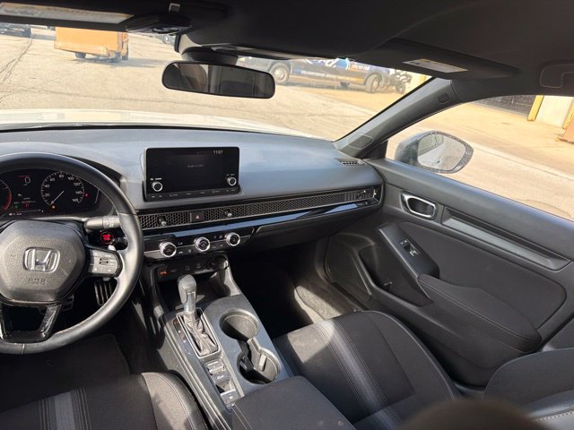 Used 2025 Honda Civic Sport image 19