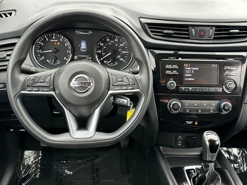 Used 2017 Nissan Rogue S FWD image 15