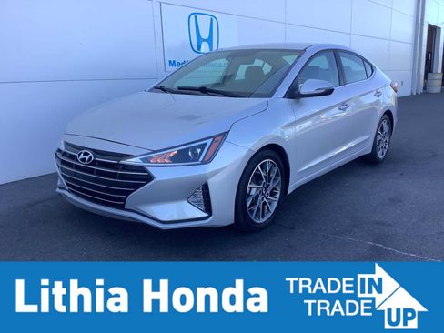 Used 2020 Hyundai Elantra Limited FWD image 1