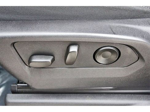 Used 2024 Chevrolet Silverado 1500 Custom image 24