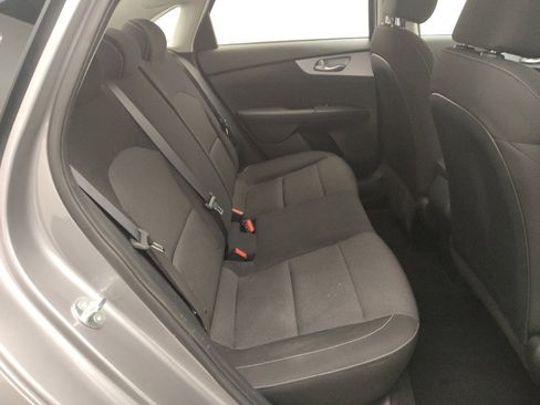 Used 2024 Kia Forte LXS image 19