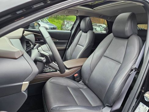Used 2025 MAZDA CX-30 AWD 2.5 S w/ Premium Package image 19
