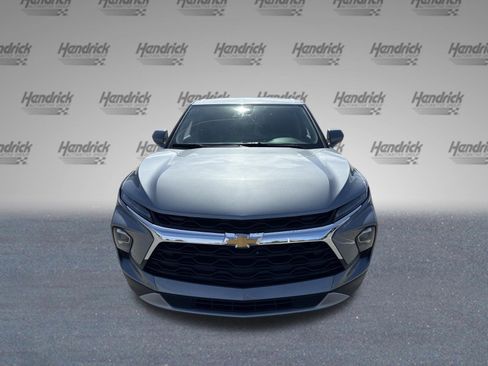 Used 2025 Chevrolet Blazer LT AWD/4WD image 3