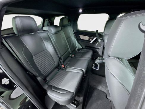 Used 2026 Land Rover Discovery Sport Landmark AWD/4WD image 29