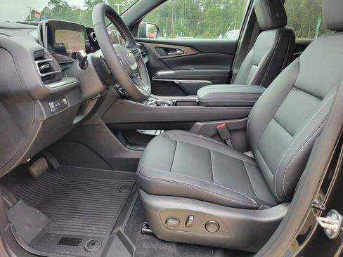 New 2026 Chevrolet Traverse LT w/ Driver Confidence Package image 21