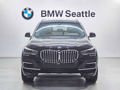 Used 2022 BMW X5 xDrive40i w/ Parking Assistance Package image 6