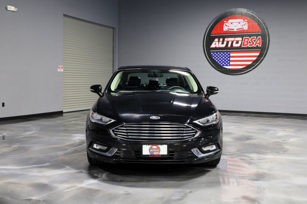 Used 2018 Ford Fusion Titanium AWD/4WD image 2