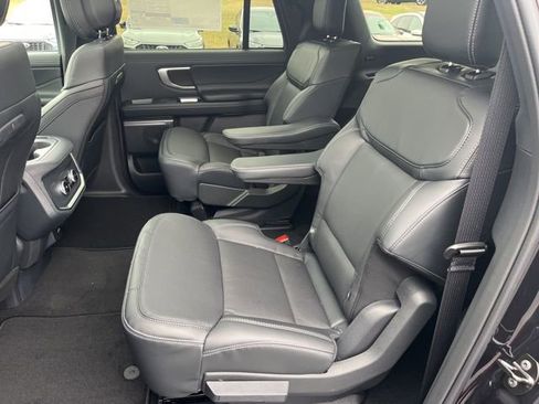 New 2026 Ford Expedition Max Platinum w/ Stealth Appearance Package image 16