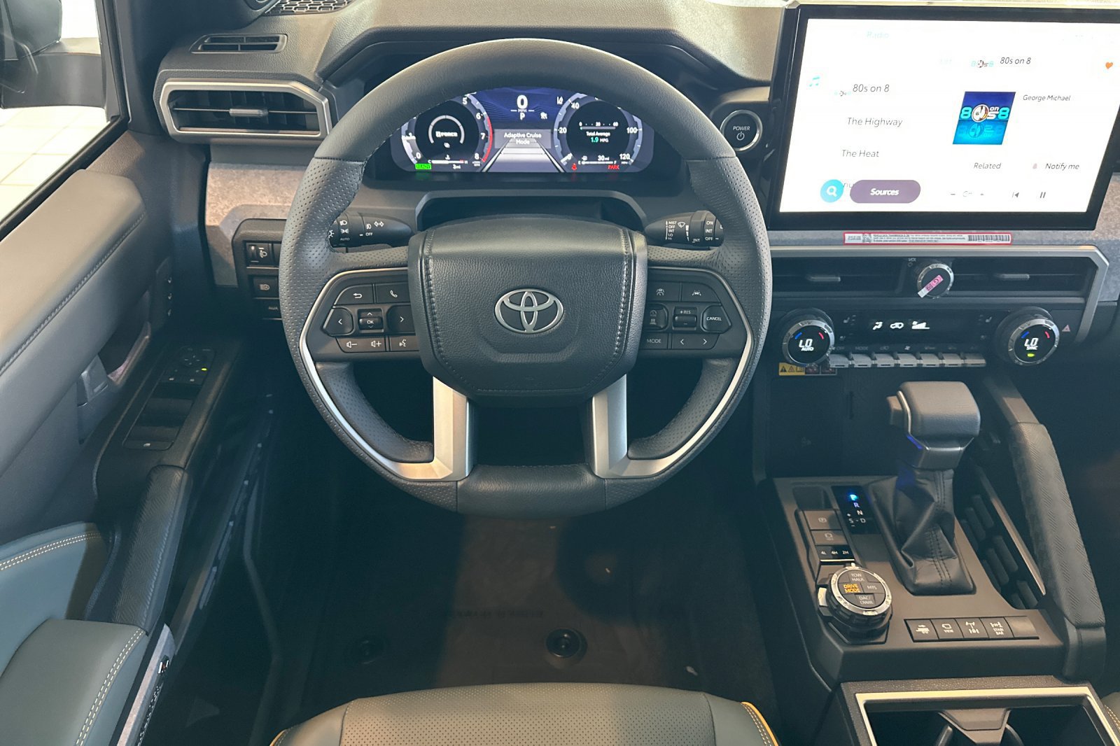 New 2026 Toyota 4Runner Trailhunter AWD/4WD image 11