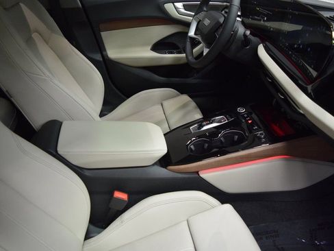 New 2025 Audi A5 2.0T Prestige image 7