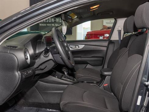 Used 2020 Kia Forte LXS image 8