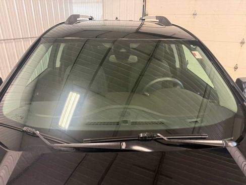Used 2023 GMC Acadia SLE w/ Driver Convenience Package AWD/4WD image 14