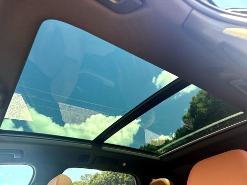 Used 2020 Audi Q7 3.0T Prestige w/ Prestige Package image 12