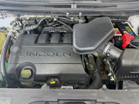 Used 2009 Lincoln MKX 2WD image 33