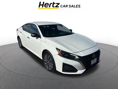 Used 2025 Nissan Altima 2.5 SV