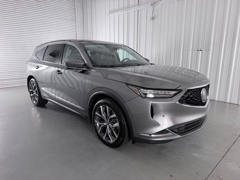 Used 2023 Acura MDX w/ Technology Package FWD image 3
