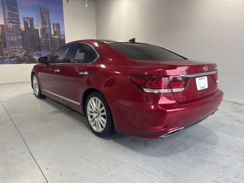 Used 2016 Lexus LS 460 w/ Comfort Package image 8